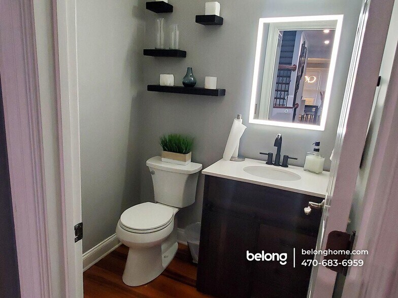 Building Photo - 476 Wallis Farm Way