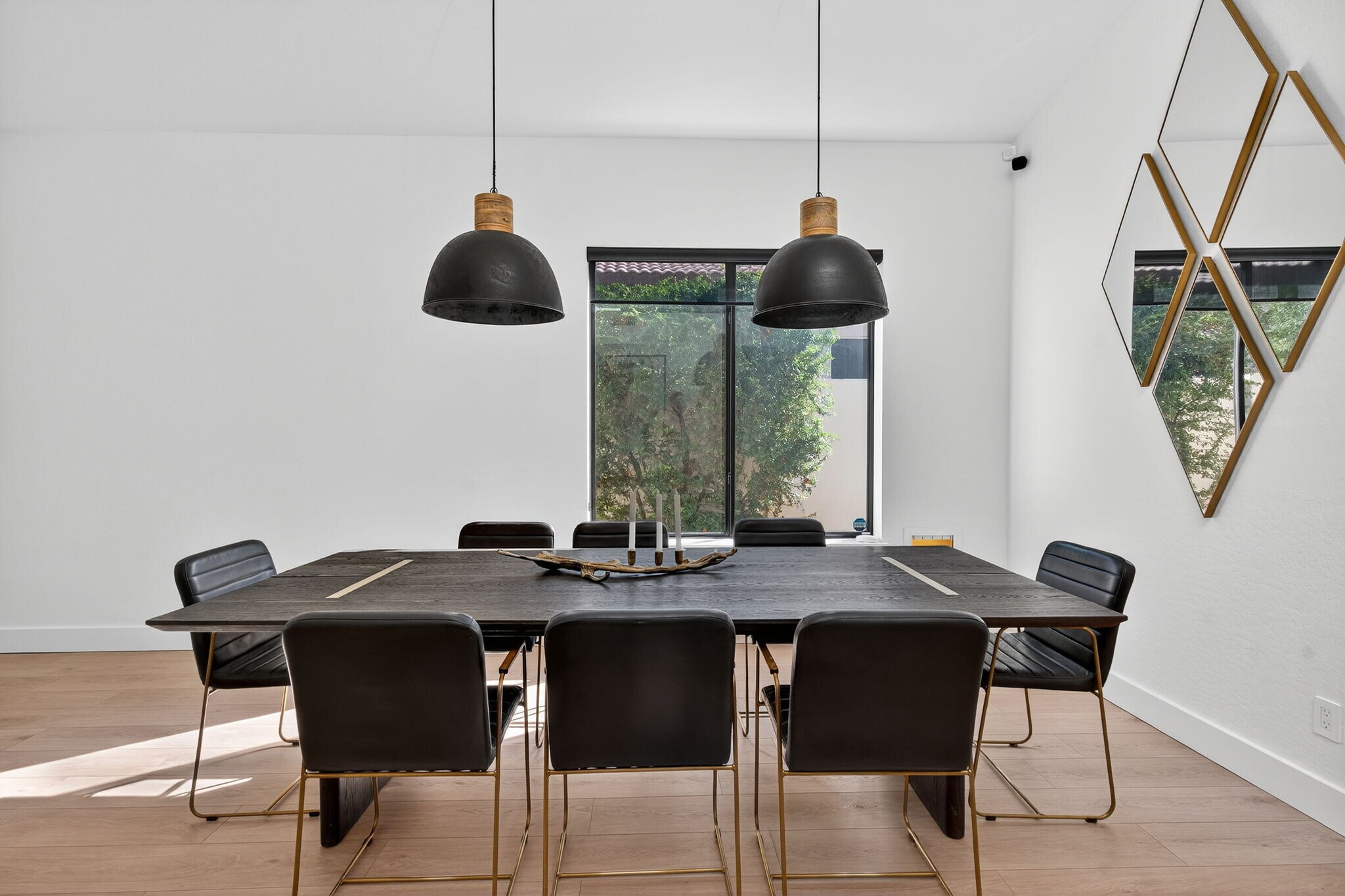 Building Photo - 7449 E Whistling Wind Way