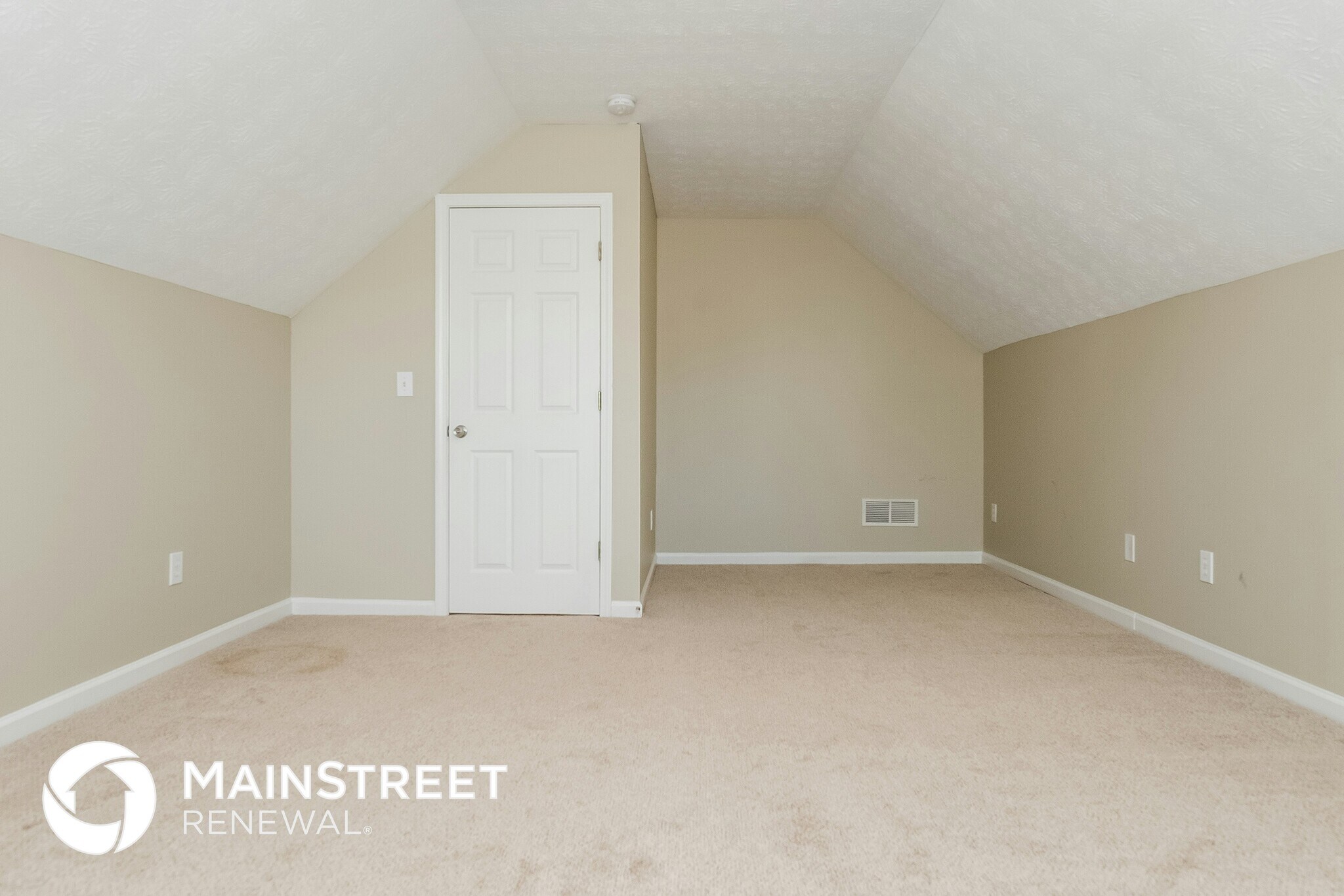 Building Photo - 1343 Wimbleton Cove