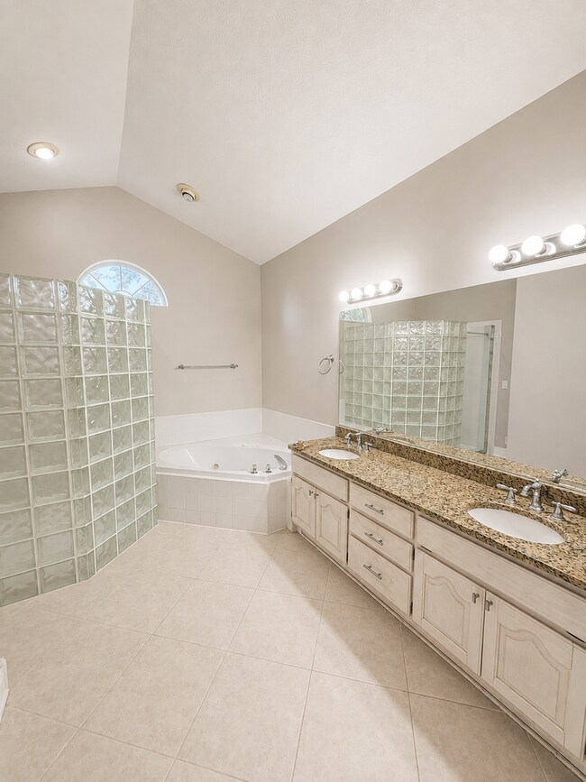 Building Photo - 655 Bristol Hammock Cir