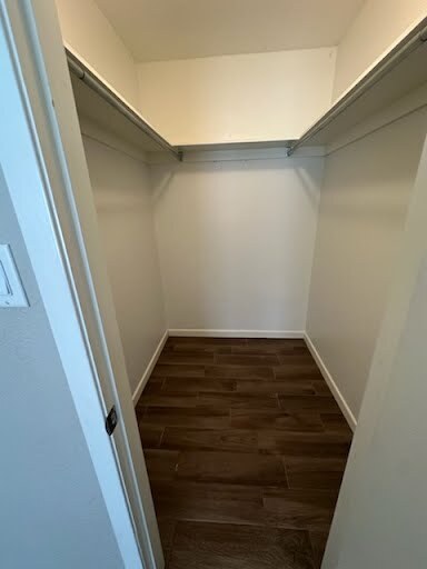 Building Photo - 3113 Clear Creek Dr