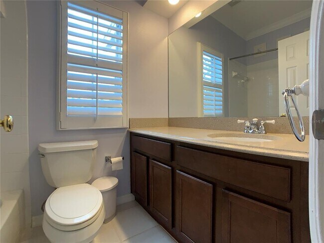 Building Photo - 622 Wisteria Ln