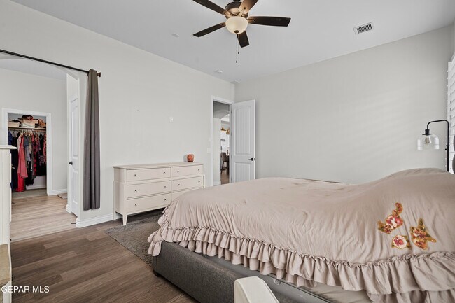 Building Photo - 13401 Carterton Ave