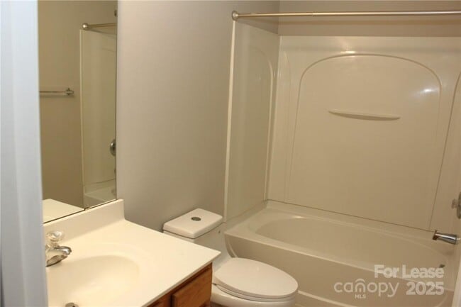 Building Photo - 17013 Turning Stick Ct