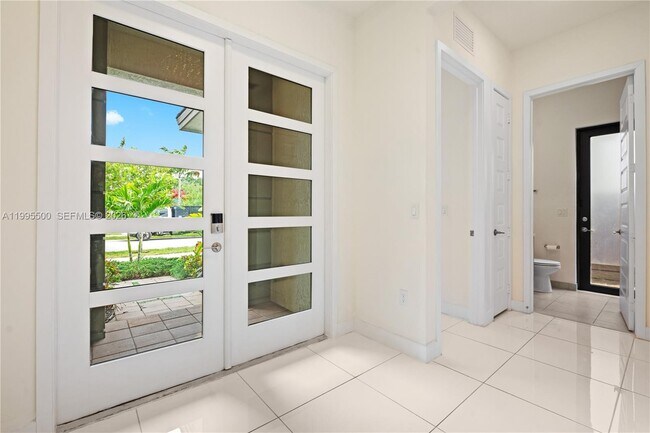 Building Photo - 8836 NW 161st Terrace