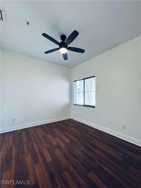 Building Photo - 12101 Santaluz Dr
