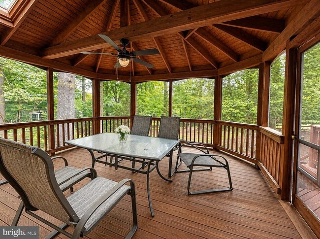 Building Photo - 2819 Otsego Dr