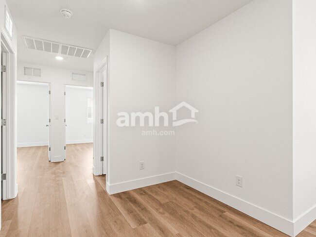 Building Photo - 5830 Fly Fisher St