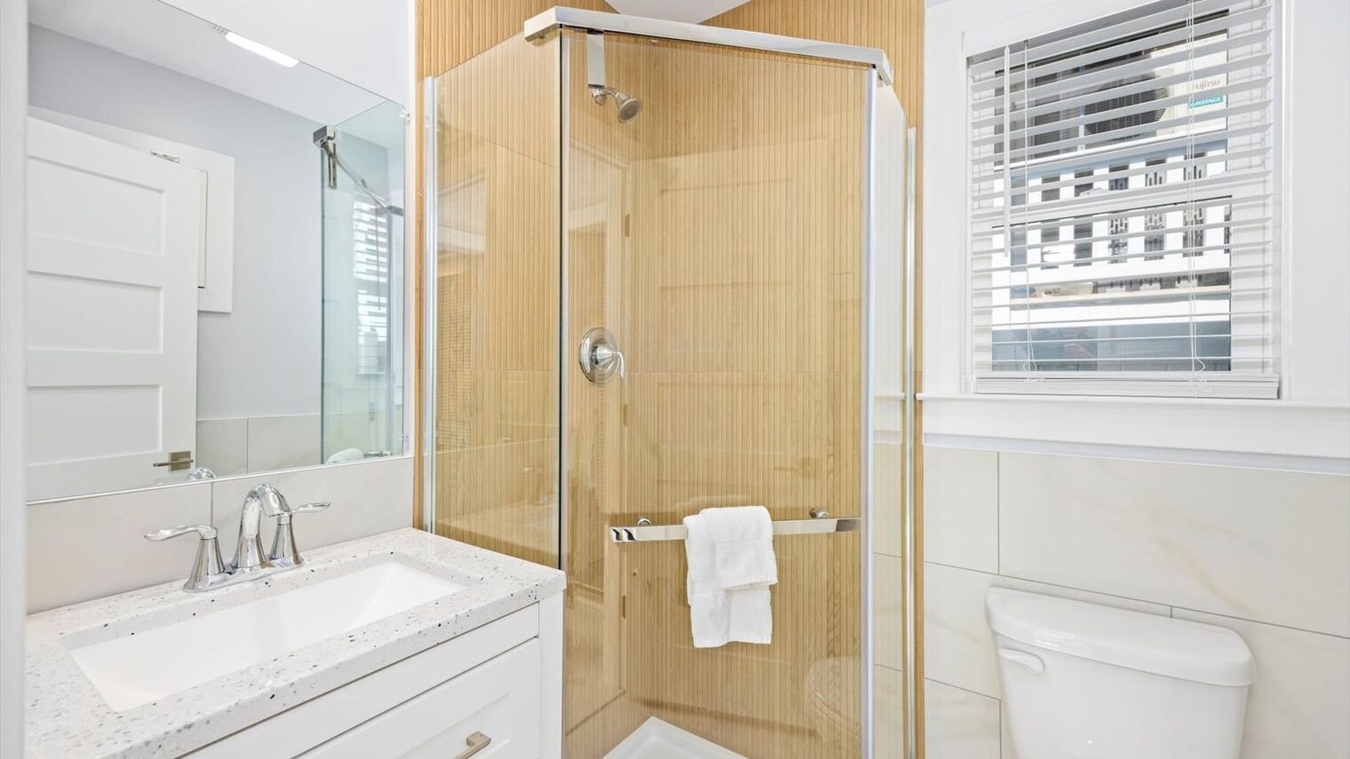 Building Photo - 54 Wesley Rd