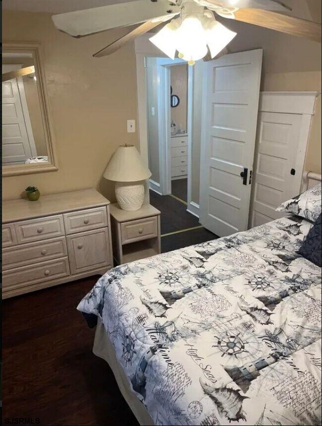 Building Photo - 106 N Rosborough Ave