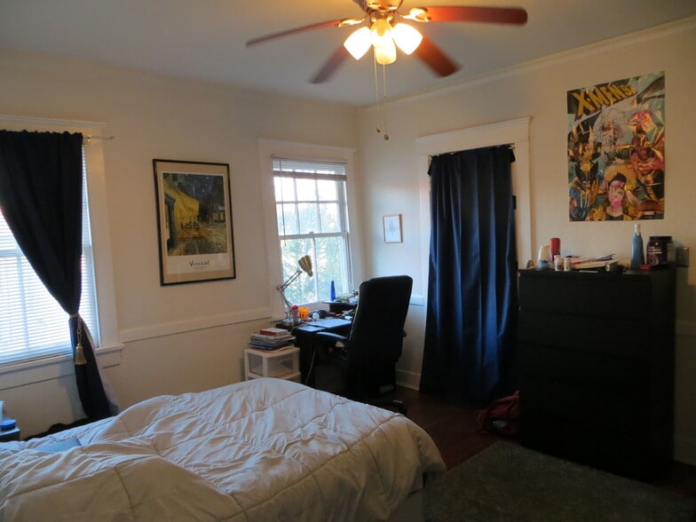 Building Photo - 5419 Story St