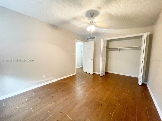 Building Photo - 395 Wymore Rd