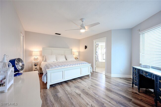 Building Photo - 586 Beachwalk Cir