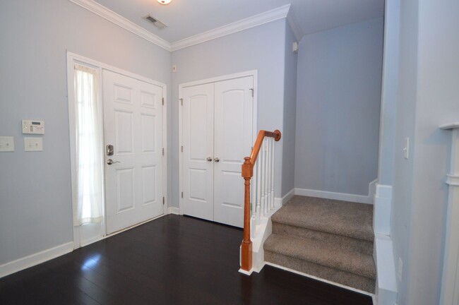 Building Photo - 8328 Plano Ct