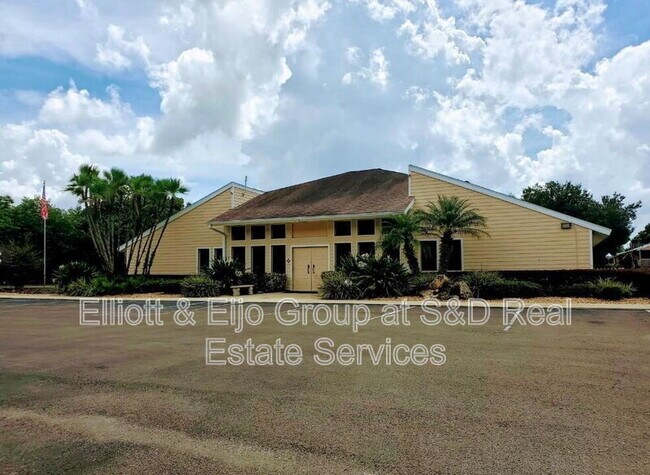 Building Photo - 2025 Sylvester Rd