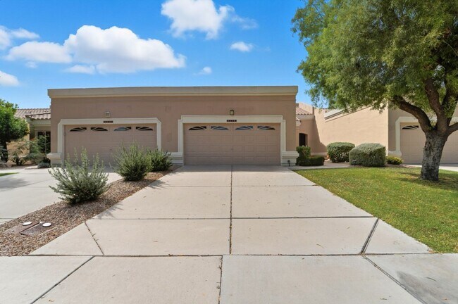 Primary Photo - Welcome to this stunning 2-bedroom, 2-bath...