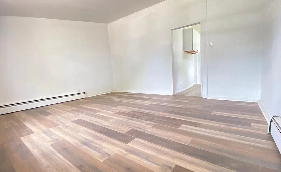 Building Photo - 209 Minna Ave