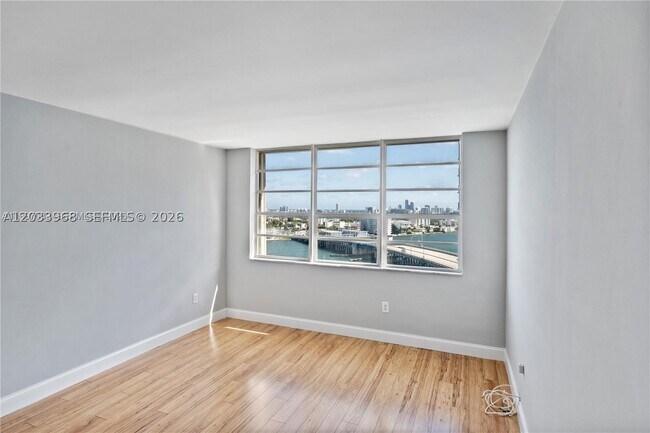 Building Photo - 14 79th St