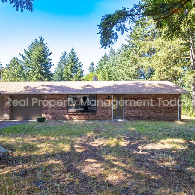 Building Photo - 8511 116 St E