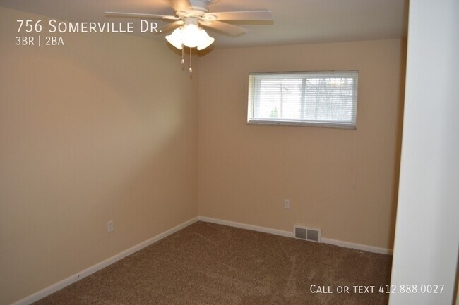 Building Photo - 756 Somerville Dr