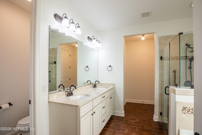 Building Photo - 11 Mascotte Pl