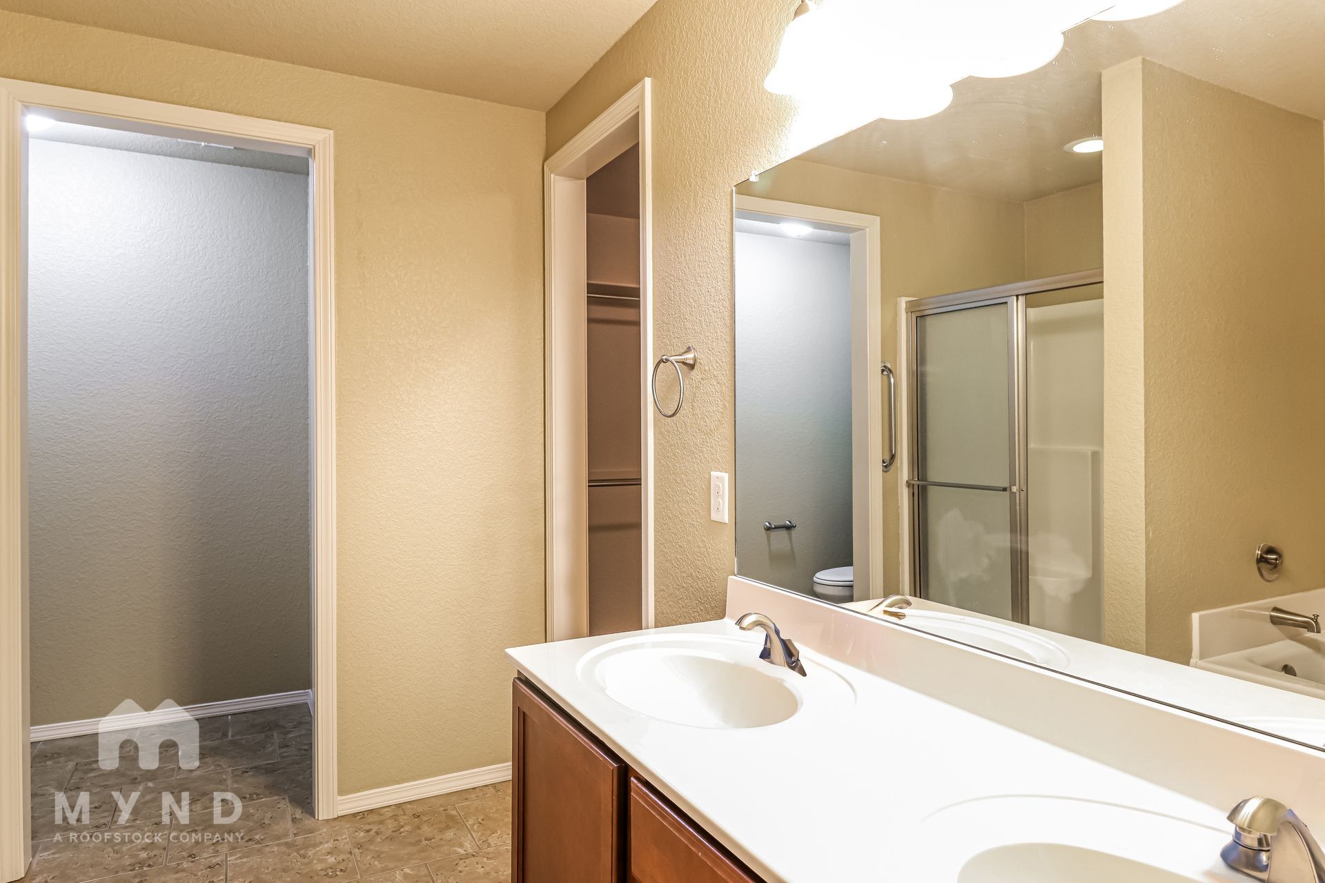 Building Photo - 158 Harvick Cir