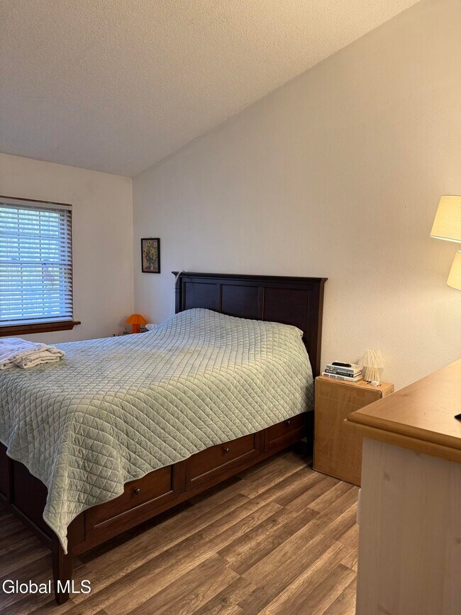 Building Photo - 209 Monmouth Way