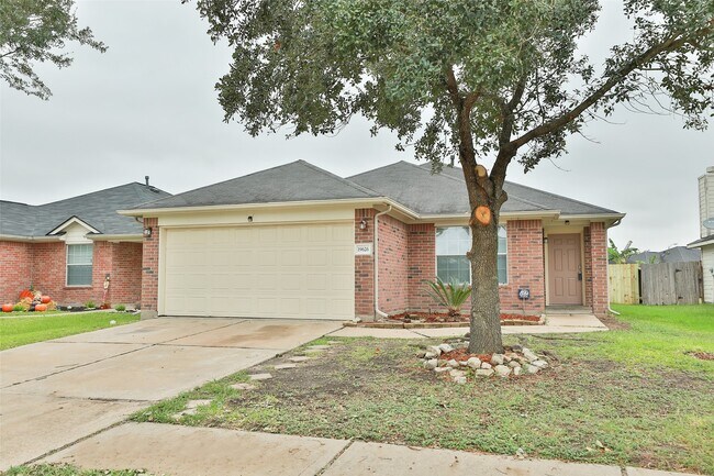 Building Photo - 19626 Billineys Park Dr