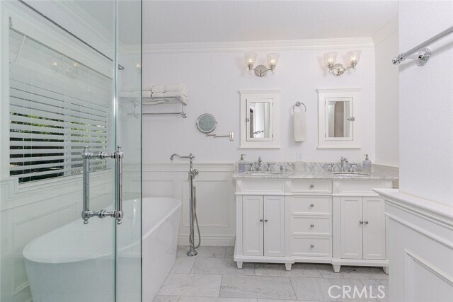 Building Photo - 26505 Royal Vista Ct