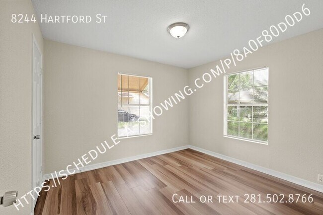Building Photo - 8244 Hartford St