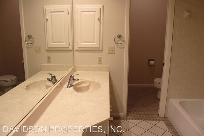 Building Photo - 2 br, 2 bath House - 100 El Prado #201