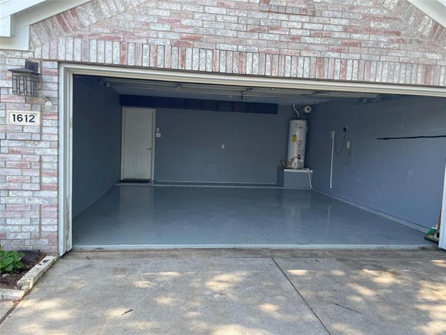 Building Photo - 1612 Cedar Elm Dr