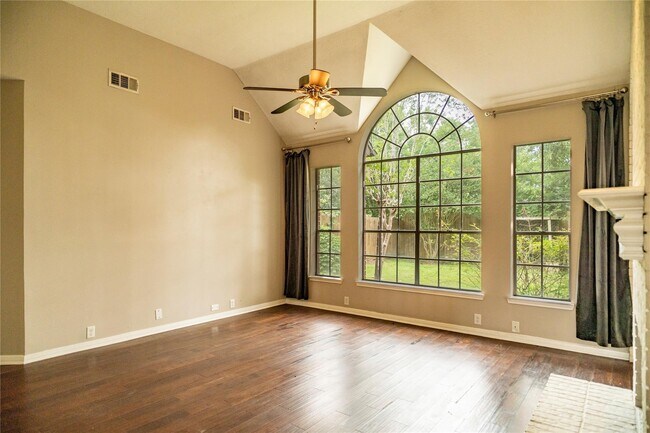 Building Photo - 3523 Ashlock Dr