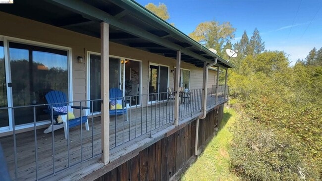 Building Photo - 5051 Harrison Grade Rd