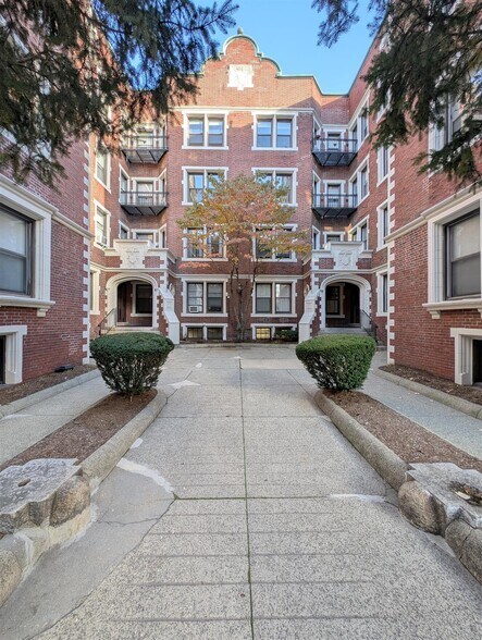 Building Photo - 84 Prescott St