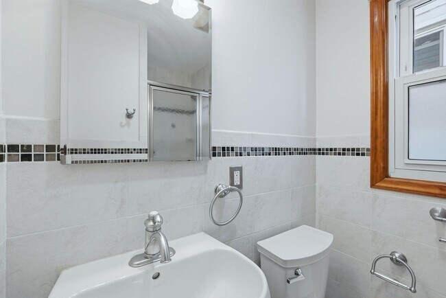 Building Photo - 1151 51st St