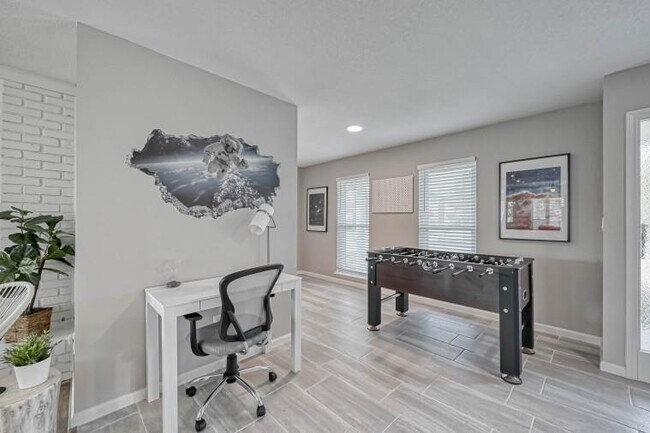 Building Photo - 1310 Antigua Ln