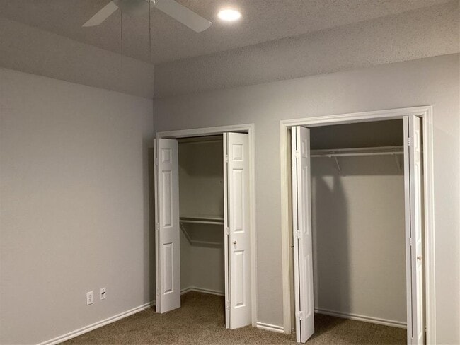 Building Photo - 1206 Wooded Trail