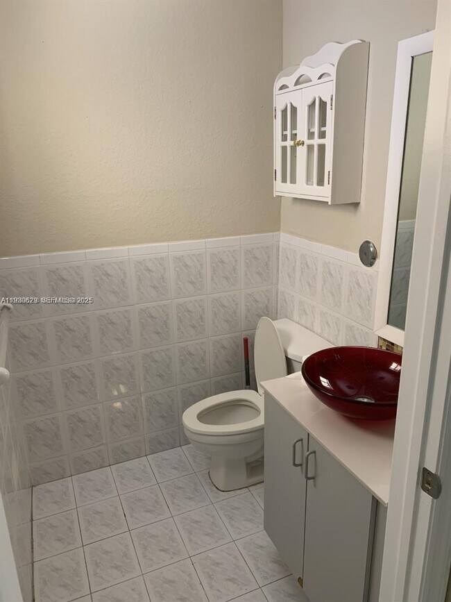 Building Photo - 6761 NW 182nd St