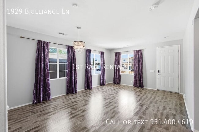 Building Photo - 1929 Brilliance Ln