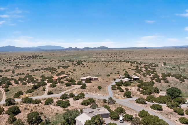 Building Photo - 45 Encantado Loop