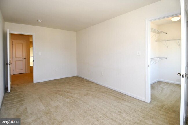 Building Photo - 41673 McMonagle Square