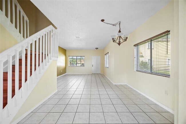 Building Photo - 1851 SW 101st Way
