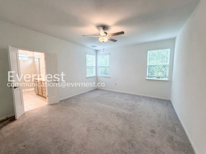 Building Photo - 1517 Iberville Dr