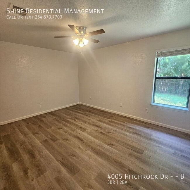 Building Photo - 4005 Hitchrock Dr
