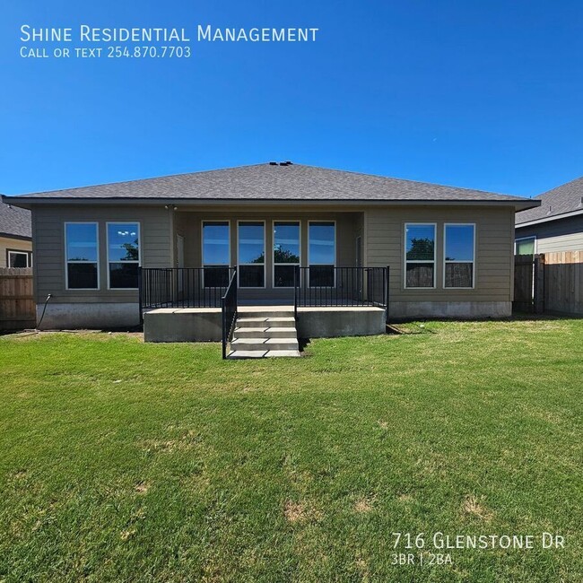 Building Photo - 716 Glenstone Dr
