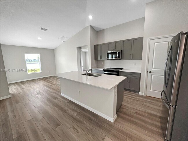 Building Photo - 2060 Stillview Pass