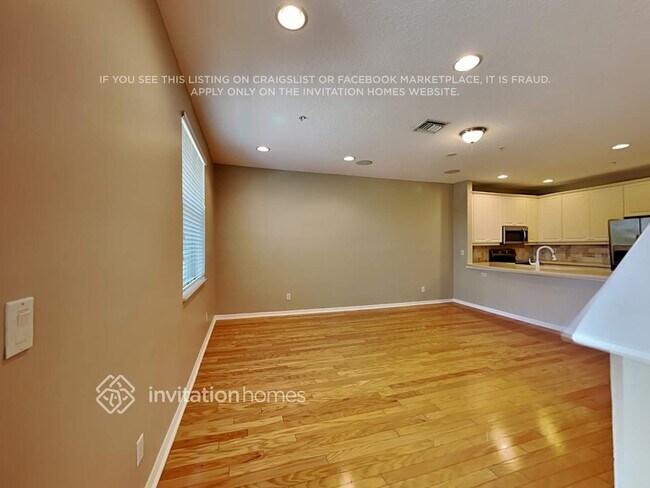 Building Photo - 4119 Parkside Dr