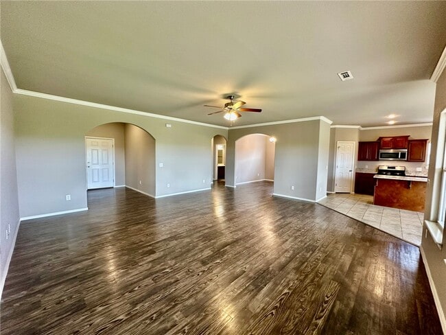 Building Photo - 433 North Drewrys Bluff Drive