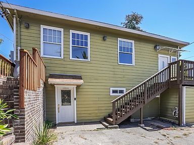 SECOND FLOOR UNIT $4100 - 2 Prospect Dr
